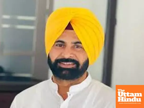 AAP MLA and his sons booked for kidnapping, brutal assault on youth AAP MLA and his sons booked for kidnapping, brutal assault on youth