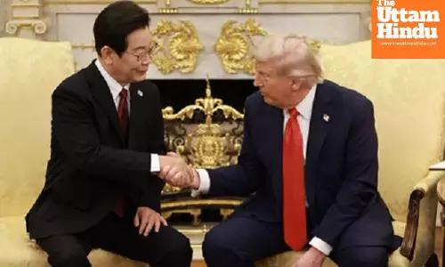 Trump Arrives in South Korea, to Hold Talks with Lee and Xi Jinping on Trade Issues