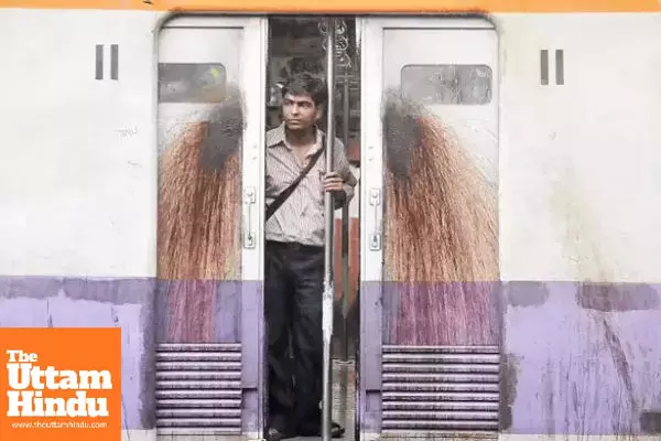 Brushing, Washing Utensils, or Spitting at Railway Stations Will Now Cost You: Heavy Fines to Be Imposed Brushing, Washing Utensils, or Spitting at Railway Stations Will Now Cost You: Heavy Fines to Be Imposed