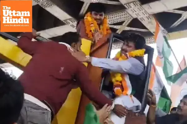 BJP MP Slaps Worker Over Crane Malfunction During Event, Video Goes Viral BJP MP Slaps Worker Over Crane Malfunction During Event, Video Goes Viral