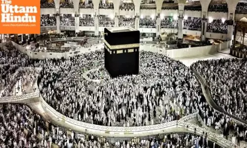 Saudi cuts Umrah visa duration: Indias Muslim pilgrims face 1-month limit