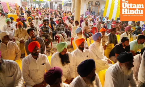 Massive public gathering at AAP’s ‘Lok Milni’ in village Bir Raja Teja Singh