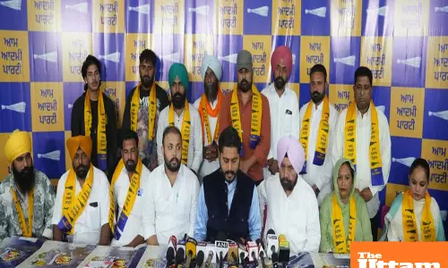 Dozens of Families from Khair Dinke Join Aam Aadmi Party