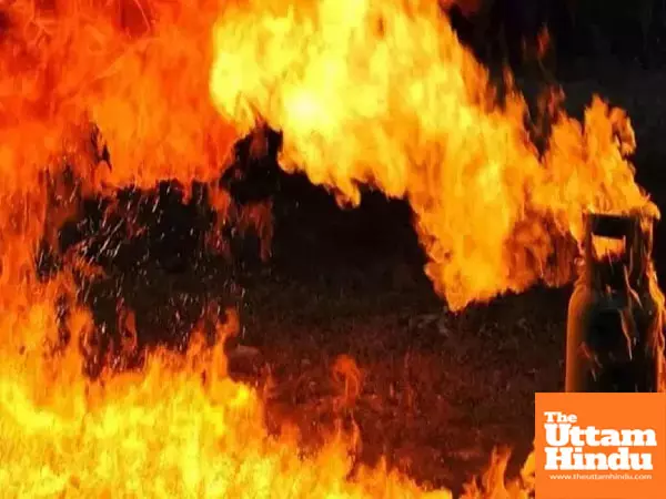 Gas cylinder explosion rocks Supreme Court, 4 injured in blast Gas cylinder explosion rocks Supreme Court, 4 injured in blast