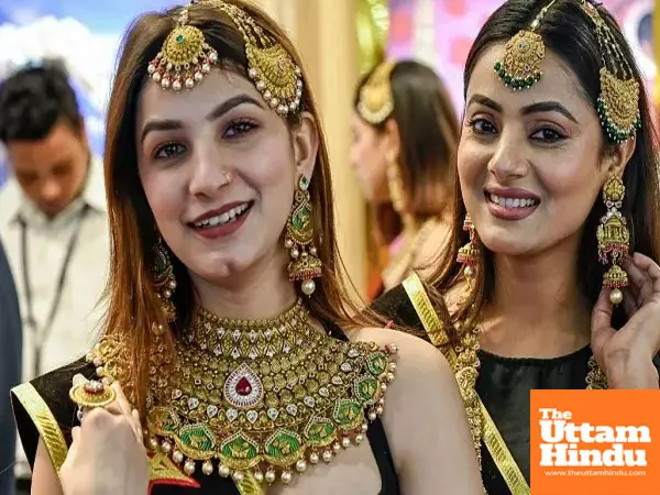 Gold and Silver prices plummet: Wedding season beckons as Gold drops Rs 12,000, Silver follows suit Gold and Silver prices plummet: Wedding season beckons as Gold drops Rs 12,000, Silver follows suit