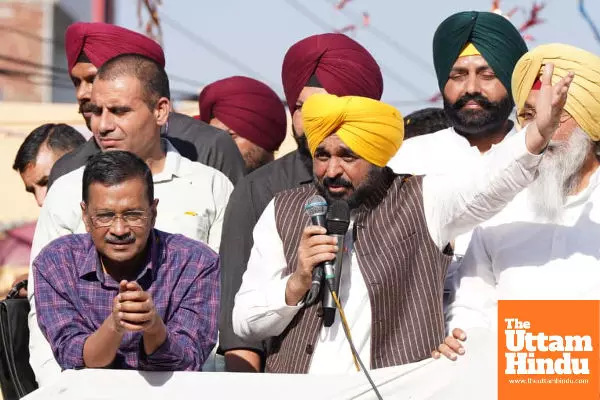SON OF PUNJAB IS RUNNING PEOPLE’S GOVERNMENT: MESSAGE OF MAAN AND KEJRIWAL IN TARN TARAN SON OF PUNJAB IS RUNNING PEOPLE’S GOVERNMENT: MESSAGE OF MAAN AND KEJRIWAL IN TARN TARAN