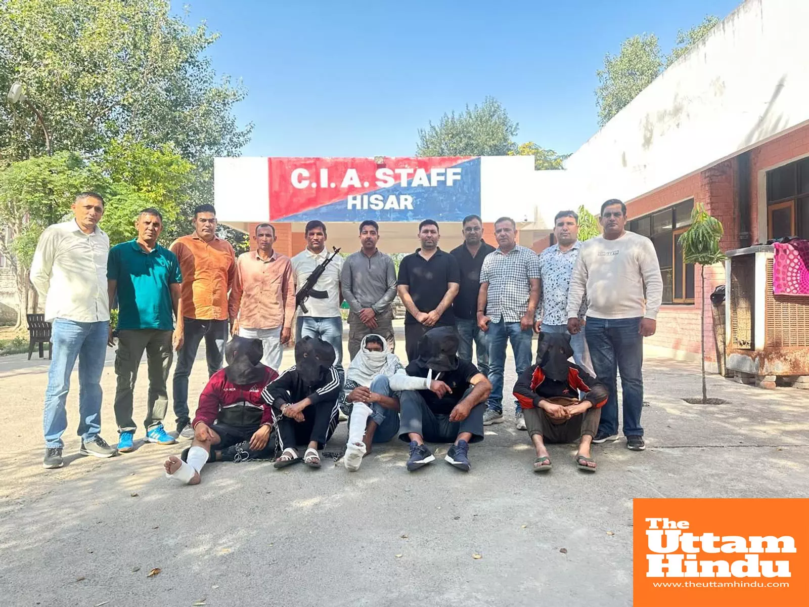 Sub-Inspector killed in Hisar: Haryana police officer beaten to death outside home; 5 arrested Sub-Inspector killed in Hisar: Haryana police officer beaten to death outside home; 5 arrested