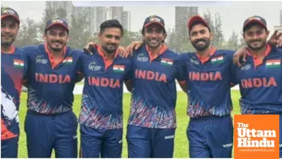 Hong Kong Sixes: Kuwait stun India by 27 runs, Uthappa out for 0 and Karthik for 8 Hong Kong Sixes: Kuwait stun India by 27 runs, Uthappa out for 0 and Karthik for 8
