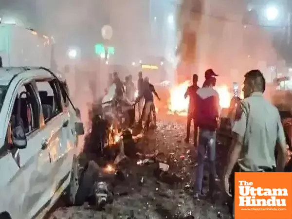 Red Fort blast case: Markets shut near blast site as police search for clues