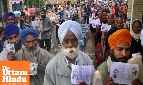 Around 60.95% Voter Turnout in Tarn Taran Bypoll; AAP Gains Edge, Akali Dal Alleges Booth Capturing