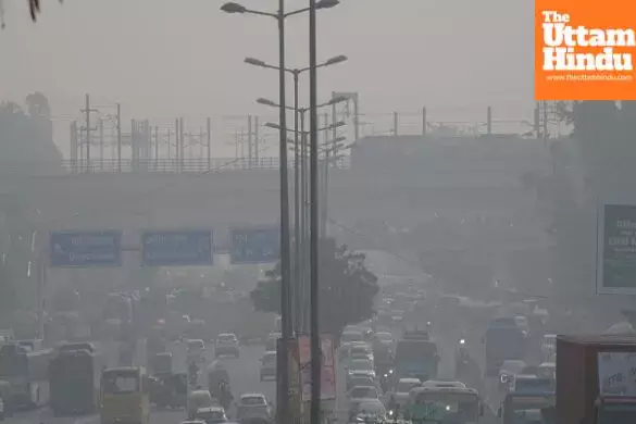 Delhi-NCR chokes for third day: AQI crosses 450, toxic air triggers health crisis