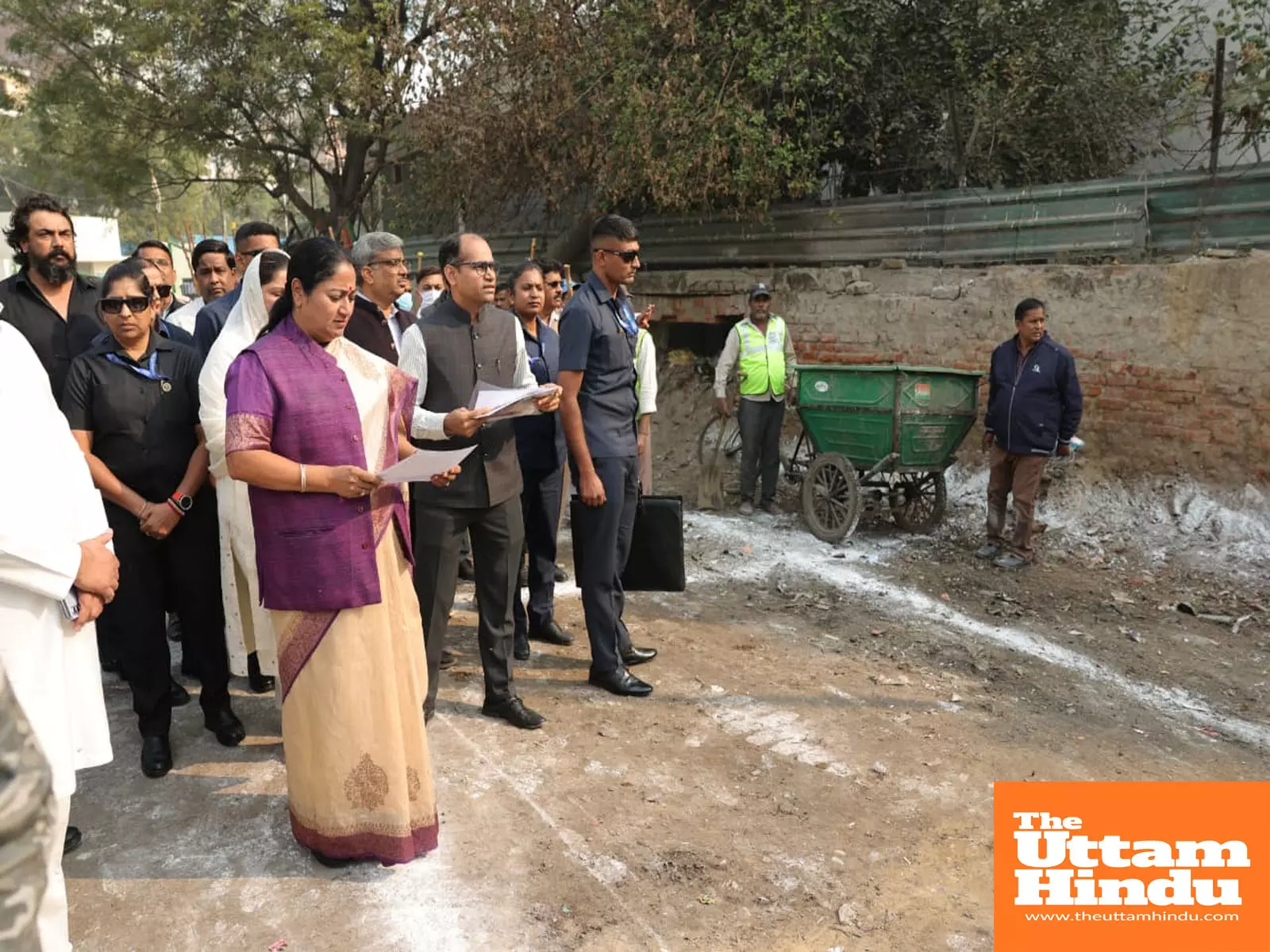 Cleanliness drive: Chief minister Rekha Gupta conducts field visit to Tehkhand and Tughlakabad