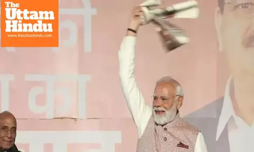 Bihar NDA Celebrates Big Victory; PM Modi Waves His Signature Gamchha, Watch VIDEO