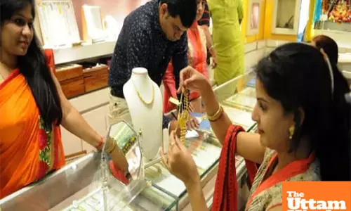 Gold and Silver prices plummet: Gold drops Rs 1,900, silver falls Rs 4,000 in an hour amid market sell-off