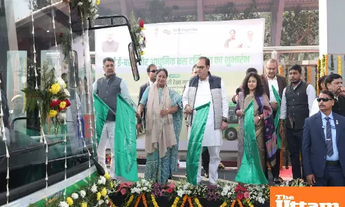 Delhi’s transport revolution continues: CM Rekha Gupta flags off 40 new electric buses Delhi’s transport revolution continues: CM Rekha Gupta flags off 40 new electric buses