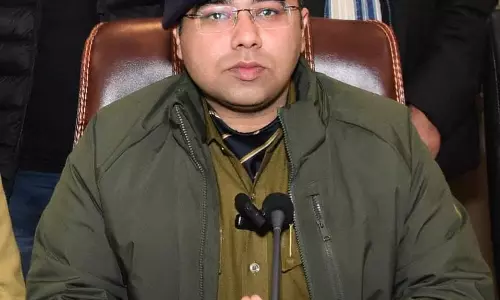 Gurdaspur SSP Aditya Awarded DG’s Commendation Disc for Defusing AK-47 Standoff With Exceptional Courage Gurdaspur SSP Aditya Awarded DG’s Commendation Disc for Defusing AK-47 Standoff With Exceptional Courage