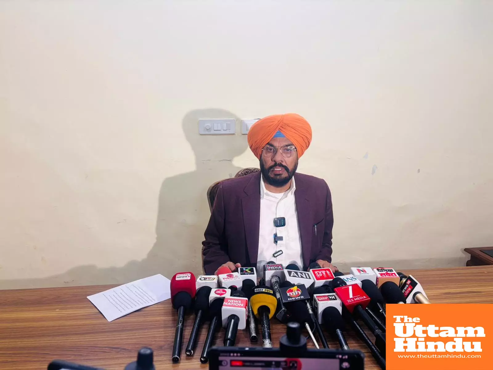 Before questioning AAP, Jai Inder Kaur should first question her father sitting at Siswan Farm: Kuldeep Dhaliwal