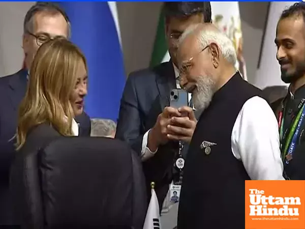 Modi-Meloni magic in Johannesburg: Warm greeting steals show at G20 summit Modi-Meloni magic in Johannesburg: Warm greeting steals show at G20 summit