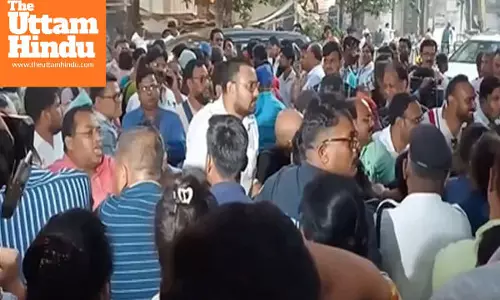 BLO protest continues outside Election Commission, BJP leader calls them ‘TMC hawkers