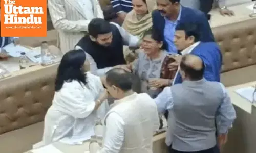 Chaos in Chandigarh Municipal Corporation: Controversy Over Drumming Outside Homes of Litterers