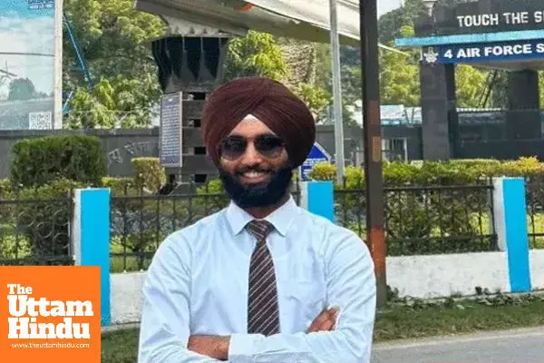 Punjab Police constable becomes a Flying Officer in the Air Force; DGP says “A proud moment for the force” Punjab Police constable becomes a Flying Officer in the Air Force; DGP says “A proud moment for the force”