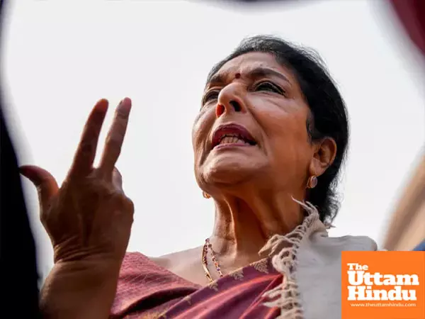 Renuka Chowdhury reacts To reporters question with a simple Frown! - watch video