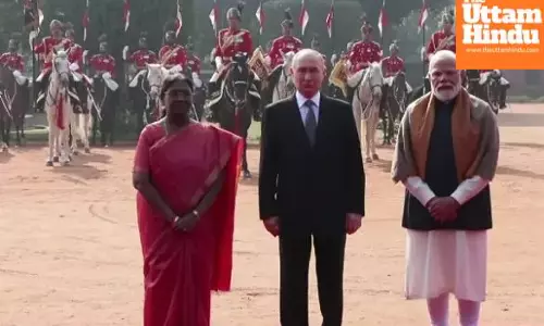 Putin receives guard of honour at Rashtrapati Bhavan, visits Raj Ghat to honour Mahatma Gandhi