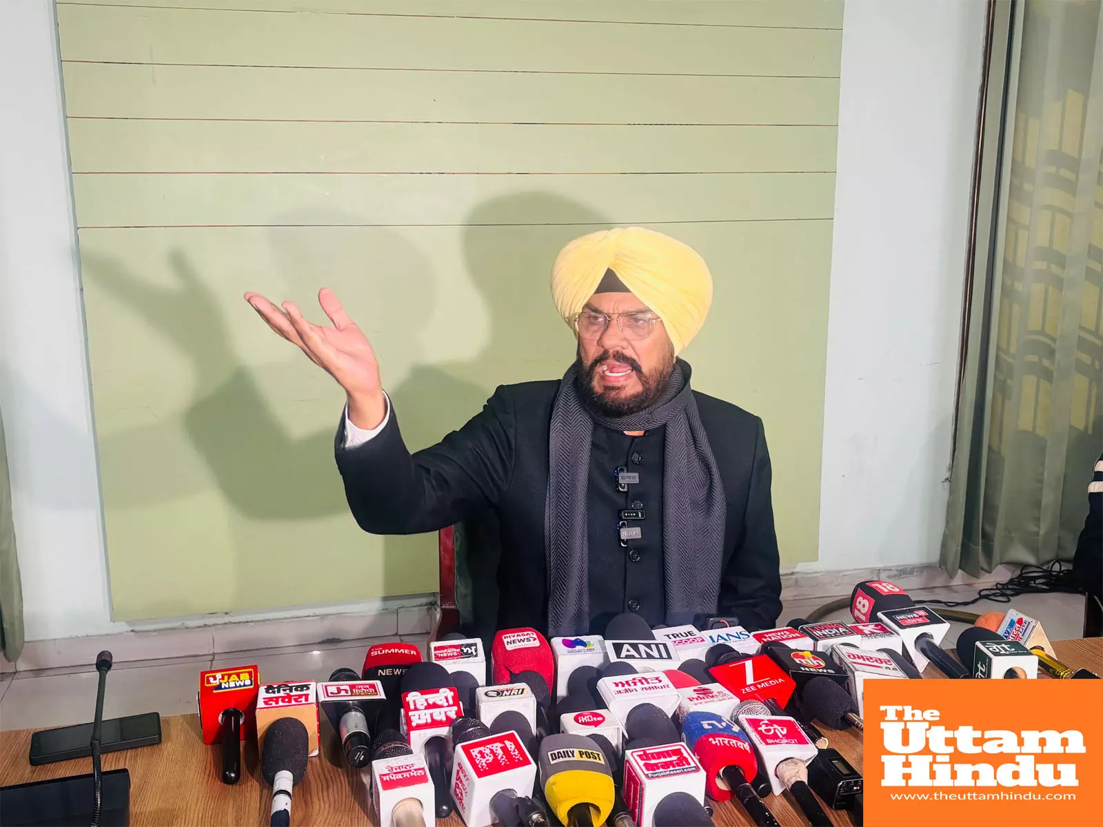 Congress-Akali Dal Has History of Violence and Election Rigging; But Now Out of Frustration They Are Making False Allegations to Defame AAP: Kuldeep Dhaliwal Congress-Akali Dal Has History of Violence and Election Rigging; But Now Out of Frustration They Are Making False Allegations to Defame AAP: Kuldeep Dhaliwal