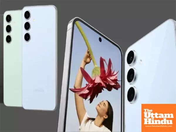 Samsung flagship phone crashes to Rs 31k: Flipkart sale sparks frenzy Samsung flagship phone crashes to Rs 31k: Flipkart sale sparks frenzy