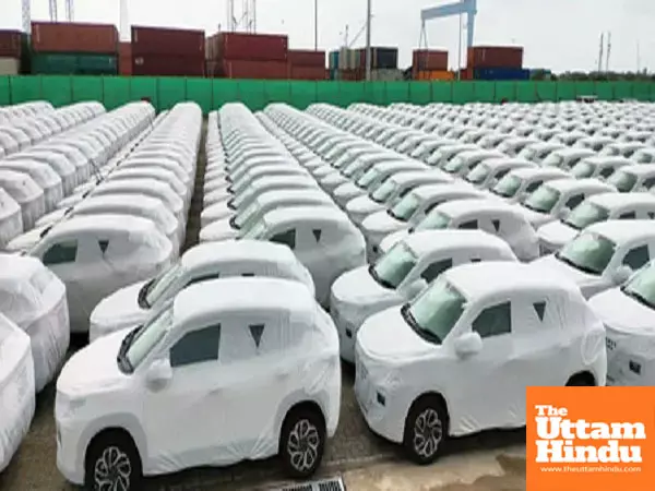 Auto sales gear up: Indias retail industry posts 2.14% growth in November