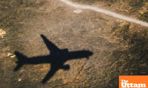 Russias An-22 military transport plane crashes, 7 crew members onboard