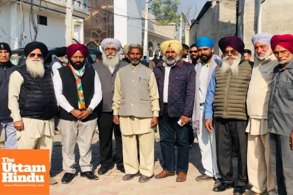 CM Busy in Foreign Tours, Punjab Government Has Lost Control Over Law & Order: Pargat Singh CM Busy in Foreign Tours, Punjab Government Has Lost Control Over Law & Order: Pargat Singh