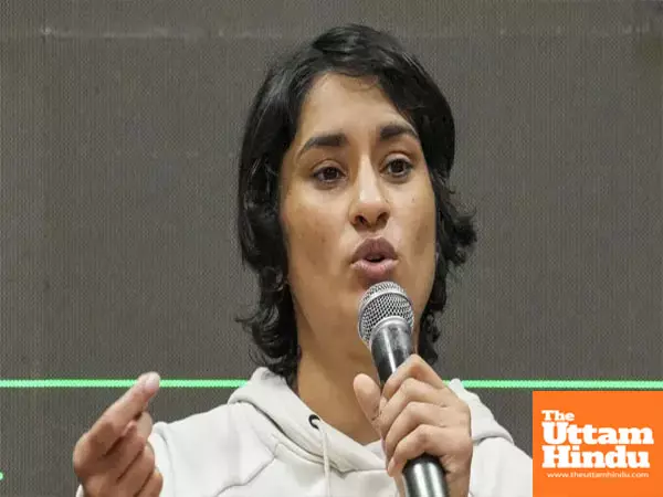 Vinesh Phogat announces comeback, aims for Los Angeles Olympics gold Vinesh Phogat announces comeback, aims for Los Angeles Olympics gold