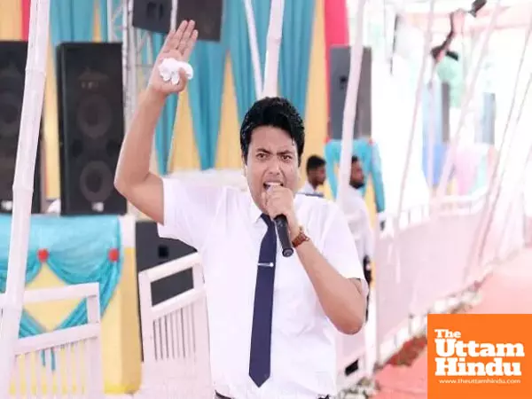 Pastor Ankur Narula sparks controversy, offers to convert for ₹25 lakh Pastor Ankur Narula sparks controversy, offers to convert for ₹25 lakh