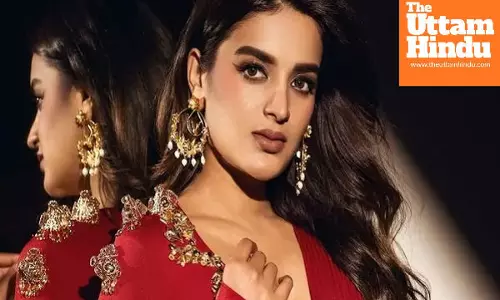 Actress Nidhhi Agerwal faces pushing and chaos after getting stuck in crowd at song launch, shouts in anger: watch Video