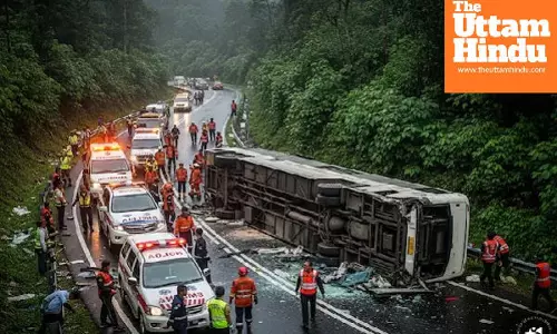 Deadly road accident in Indonesia, 15 killed and several injured as out-of-control bus overturns