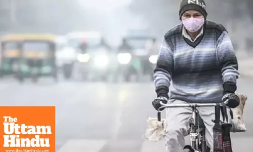 Toxic air grips Delhi-NCR as AQI crosses 450, temperatures set to drop further from December 25