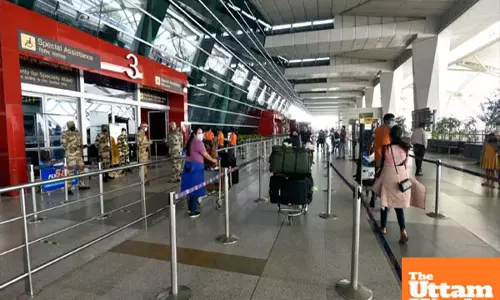 Delhi airport chaos: Fog disrupts travel plans, 10 flights cancelled, 270+ delayed