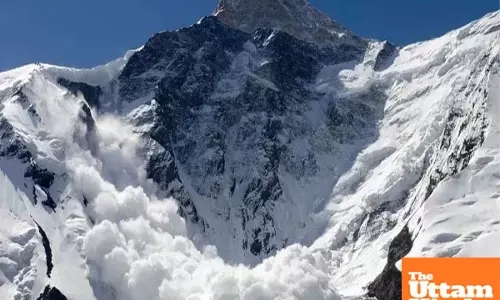 Kashmir braces for chaos: snowstorms trigger Avalanche warning, next 24 hours critical