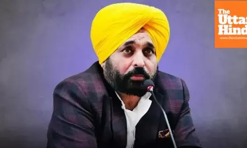 Chief Minister Mann directs officials to complete 3,100 stadiums by June 2026