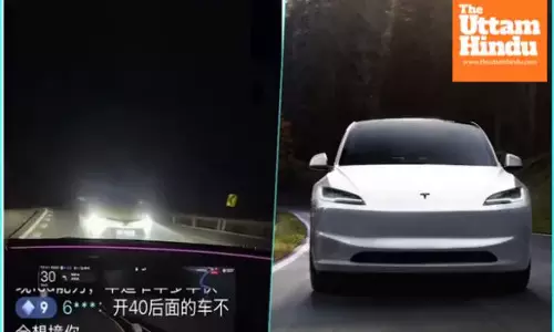 Tesla’s Autopilot fails during live stream as car crashes, raising safety concerns