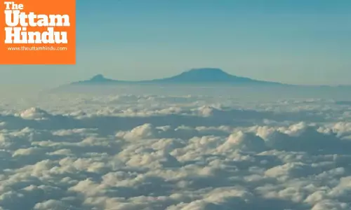 Helicopter crash on Mount Kilimanjaro, five people killed