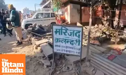 Dispute erupts in Jaipur over removal of stones outside mosque, police team pelted with stones; internet services suspended