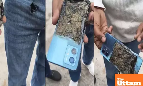 Motorola phone explodes in pocket, turns to ashes; leaves users stunned