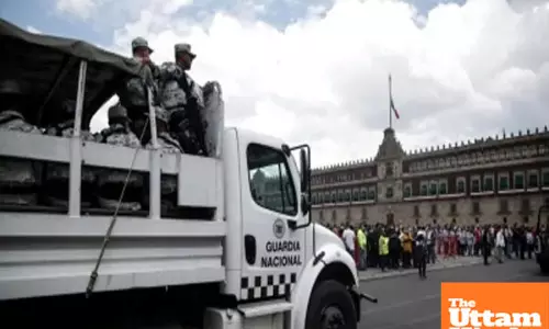 Mexico hit by 6.5-magnitude earthquake: 2 dead and 12 injured, presidential palace evacuated