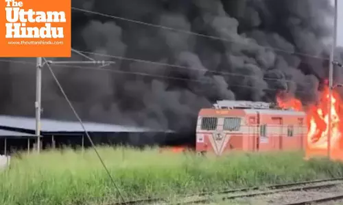 Massive fire breaks out at Thrissur railway station in Kerala, 200 vehicles reduced to ashes, watch video