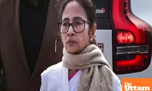 Mamata Banerjee rushes to IPAC chiefs house amid ED raids, accuses centre of political vendetta