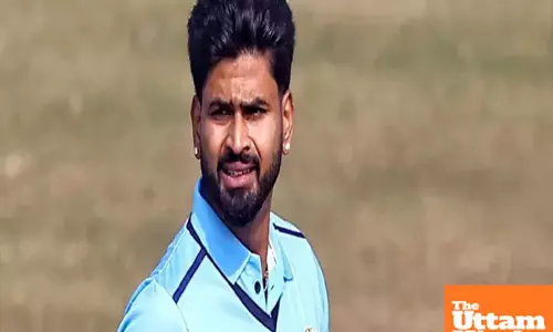 Dogs bite averted: Shreyas Iyers heart-stopping encounter before NZ return, watch video
