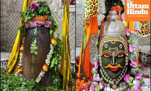 Want Mahadev’s grace? Offer these five sacred items to the Shivling