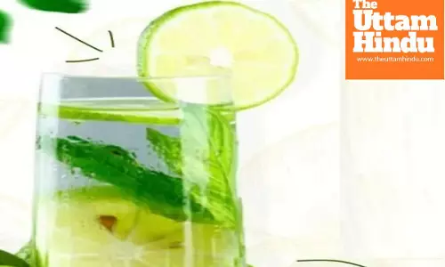 From body detox to strong immunity, powerful benefits of drinking warm lemon water on an empty stomach